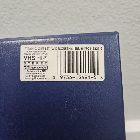 Titanic 1997 Collector's Edition Box Set VHS New Sealed THX Digitally Mastered - Picture 3 of 7